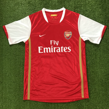 Load image into Gallery viewer, Retro Arsenal 2006/2007 Home
