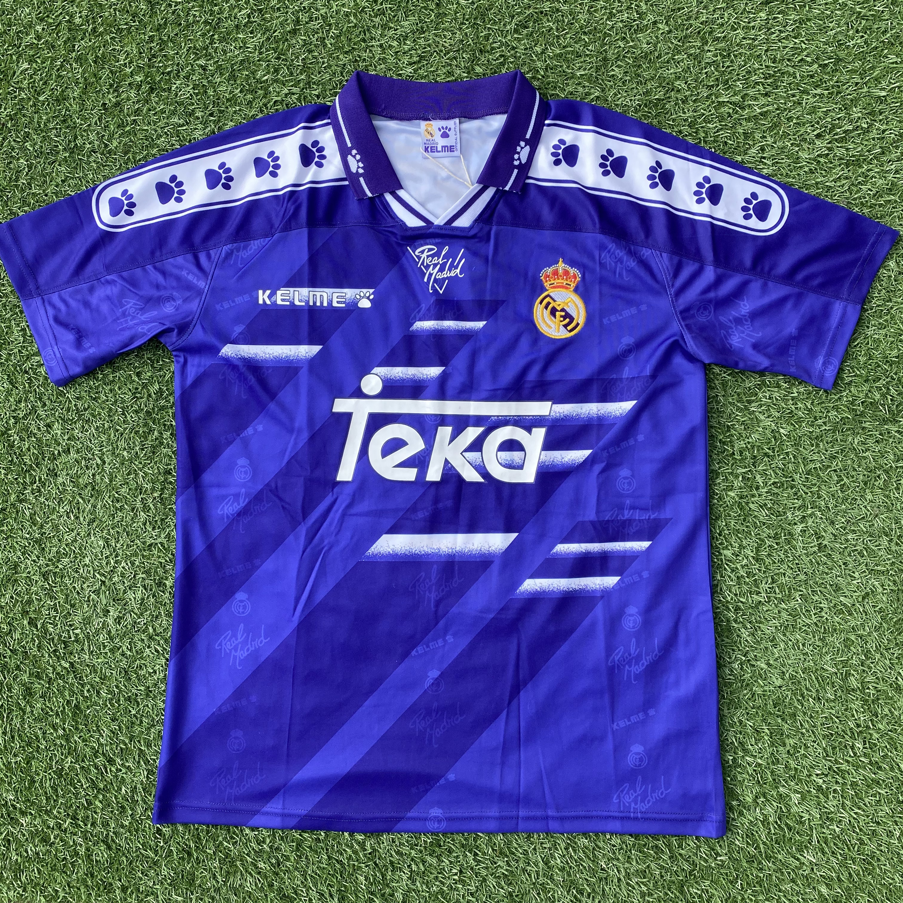 Retro Real Madrid 1994/1996 Away – SelectKits