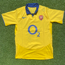 Load image into Gallery viewer, Retro Arsenal 2003/05 Away
