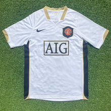 Load image into Gallery viewer, Retro Manchester United 2006/2007 Away
