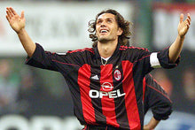 Load image into Gallery viewer, Retro A.C Milan 2000/2002 Home
